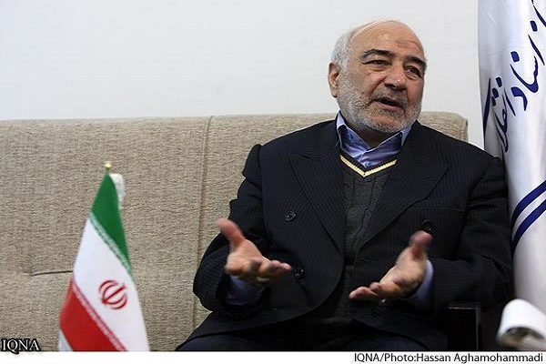 جواد منصوری