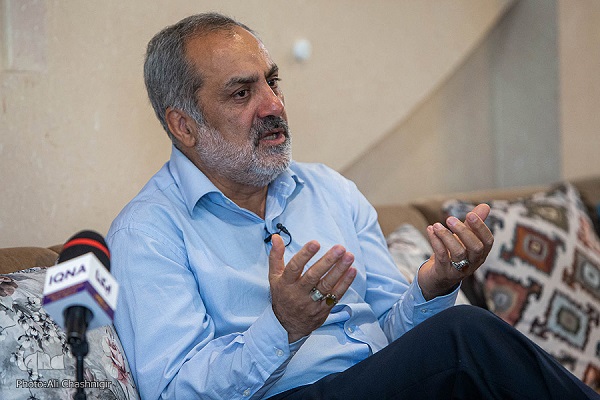 پنجشنبه///افروغ/////ابعاد مختلف توحید و یکتاپرستی ناب در نگاه حضرت امیر(ع)