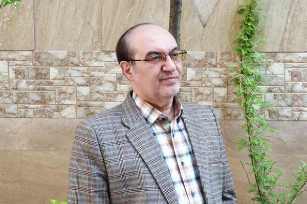 همایون همتی 