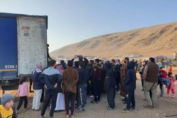 کمک&zwnj;های بشردوستانه دفتر آیت&zwnj;الله سیستانی به خانواده&zwnj;های نیازمند ایزدی در عراق