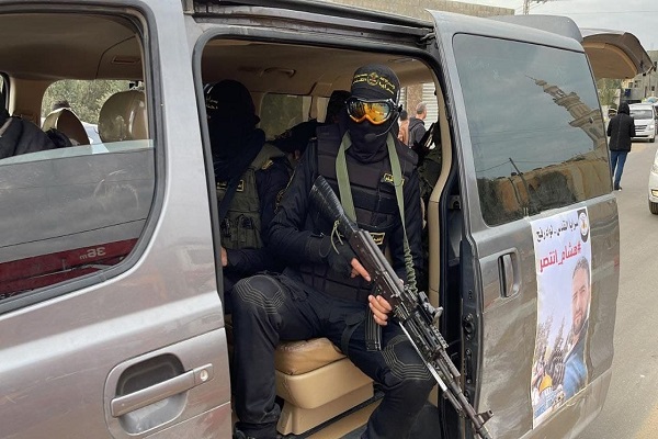 مردم منطقه باید قدردان شهید سلیمانی باشند مردم منطقه باید قدردان شهید سلیمانی باشند