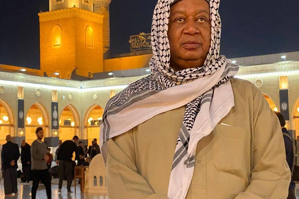 زیارت رئیس سازمان اوپک از بارگاه مطهر امام علی (ع)