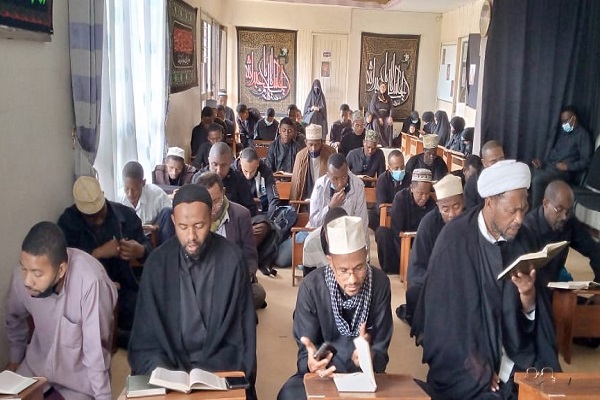 مراسم ختم قرآن کریم به نیابت شهید سلیمانی و همرزمانش برگزار شد+ تصاویر مراسم ختم قرآن کریم به نیابت شهید سلیمانی و همرزمانش برگزار شد+ تصاویر