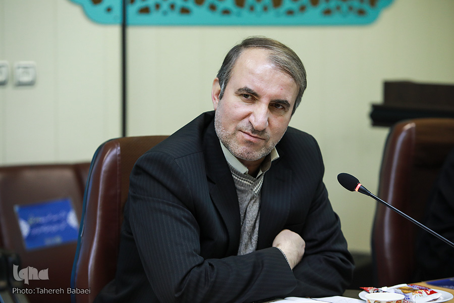 عبدالرضا حاجیلری مدیرکل راهبری و پژوهش معاونت پژوهشی جهاددانشگاهی و عضو گروه تدوین منشور توسعه فرهنگ قرآنی عبدالرضا حاجیلری مدیرکل راهبری و پژوهش معاونت پژوهشی جهاددانشگاهی و عضو گروه تدوین منشور توسعه فرهنگ قرآنی