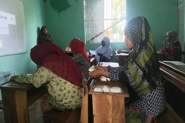 امتحانات پایان ترم دانشگاه بین&zwnj;المللی المصطفی در ماژونگا 