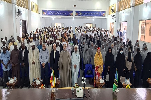 سال تحصیلی نمایندگی المصطفی در دارالسلام آغاز شد سال تحصیلی نمایندگی المصطفی در دارالسلام آغاز شد