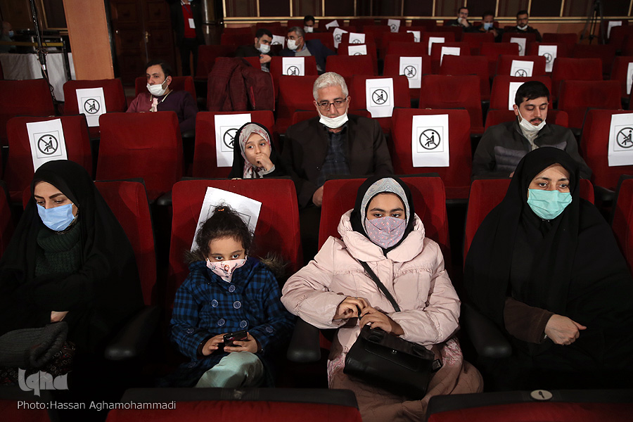 حاشیه&zwnj;نگاری شب چهارم مسابقات قرآن/ خاطره&zwnj;ای از تفقد رهبر معظم انقلاب به مهدی غلام&zwnj;نژاد تا قرائت پایانی احمد ابوالقاسی