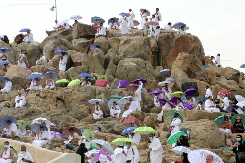 عکسهای برگزیده رویترز از شعائر دینی در سال 2021 عکسهای برگزیده رویترز از شعائر دینی در سال 2021