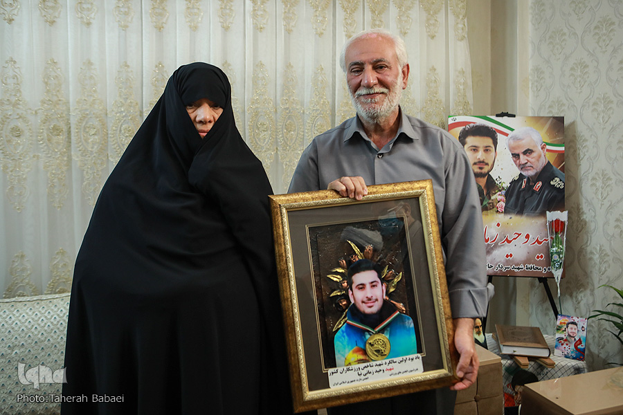 حاجقاسم گفته بود «این سفر وحید زمانینیا بیاید» حاجقاسم گفته بود «این سفر وحید زمانینیا بیاید»