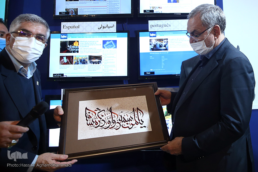 وزیر بهداشت در غرفه ایکنا حضور یافت وزیر بهداشت در غرفه ایکنا حضور یافت