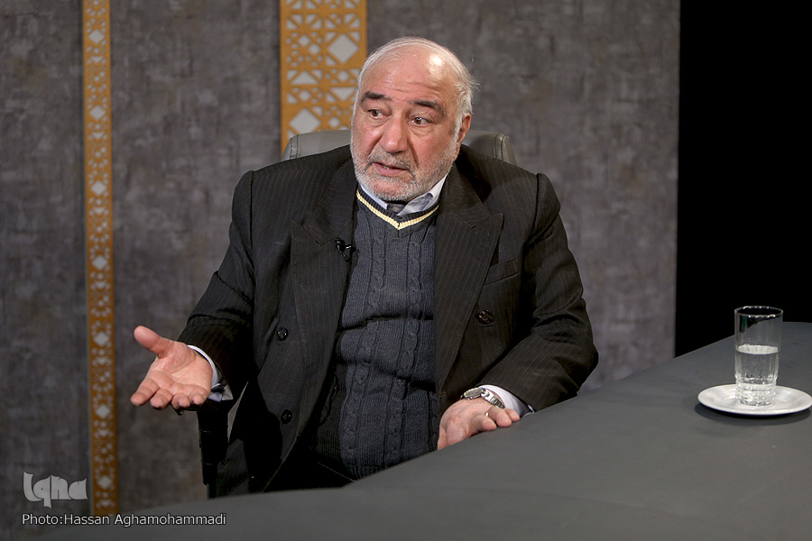 جواد منصوری