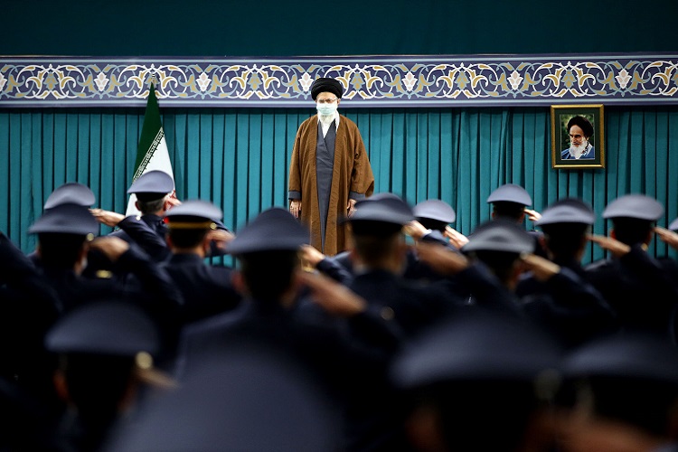 دیدار فرماندهان و کارکنان نیروی هوایی و پدافند هوایی ارتش با فرمانده کل قوا