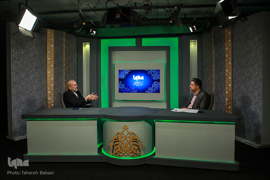 مقاومت پیوست انقلاب اسلامی است مقاومت پیوست انقلاب اسلامی است