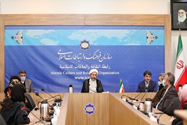 فارسی زبان افسانههاست/ روسها فارسی را زبان تمدن ساز میدانند فارسی زبان افسانههاست/ روسها فارسی را زبان تمدن ساز میدانند