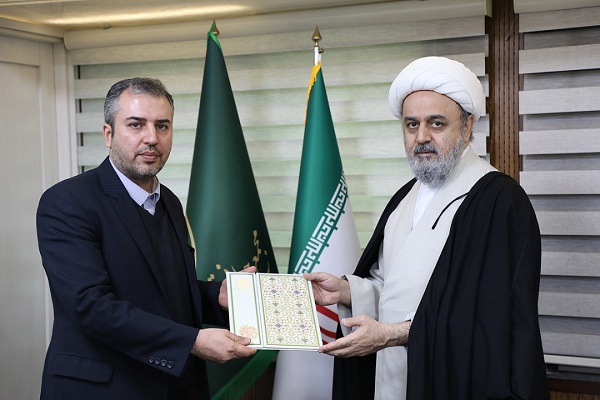 حمید شهریاری