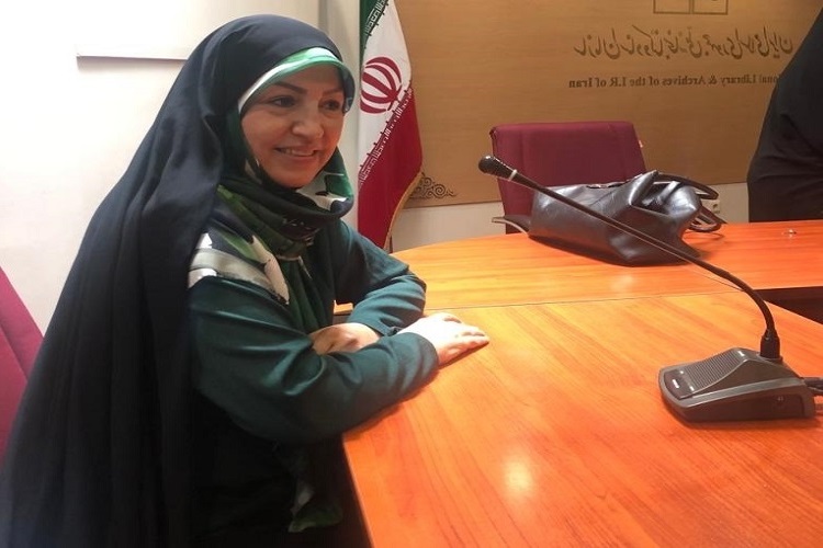 زهره اخوان مقدم 