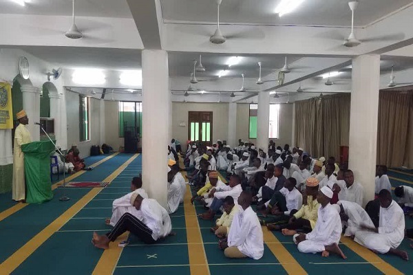 ارسالی/مراسم معنوی«اعتکاف رجبیه» برگزار شد ارسالی/مراسم معنوی«اعتکاف رجبیه» برگزار شد