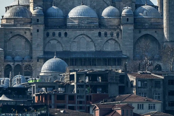 افزایش اعتراضات به ساخت&zwnj;وساز در حریم مسجد تاریخی استانبول