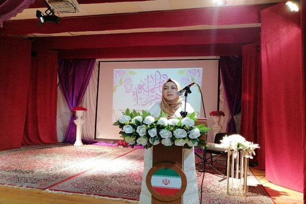 همایش &laquo;نقش اجتماعی و تربیتی زن از دیدگاه اسلام&raquo; در باکو + عکس