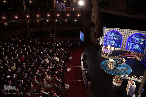 برنامه روز اول مسابقات بینالمللی قرآن ایران برنامه روز اول مسابقات بینالمللی قرآن ایران