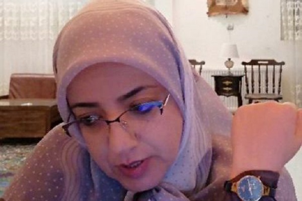 زهرا اخوان صراف 