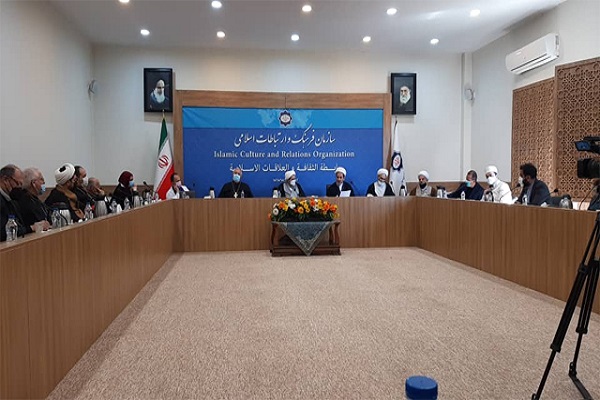 مقابله با دین&zwnj;هراسی وظیفه مشترک ادیان است