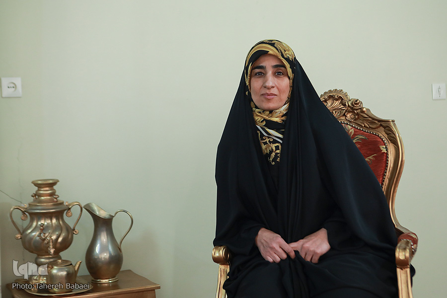 فاطمه لبانیمطلق فاطمه لبانیمطلق