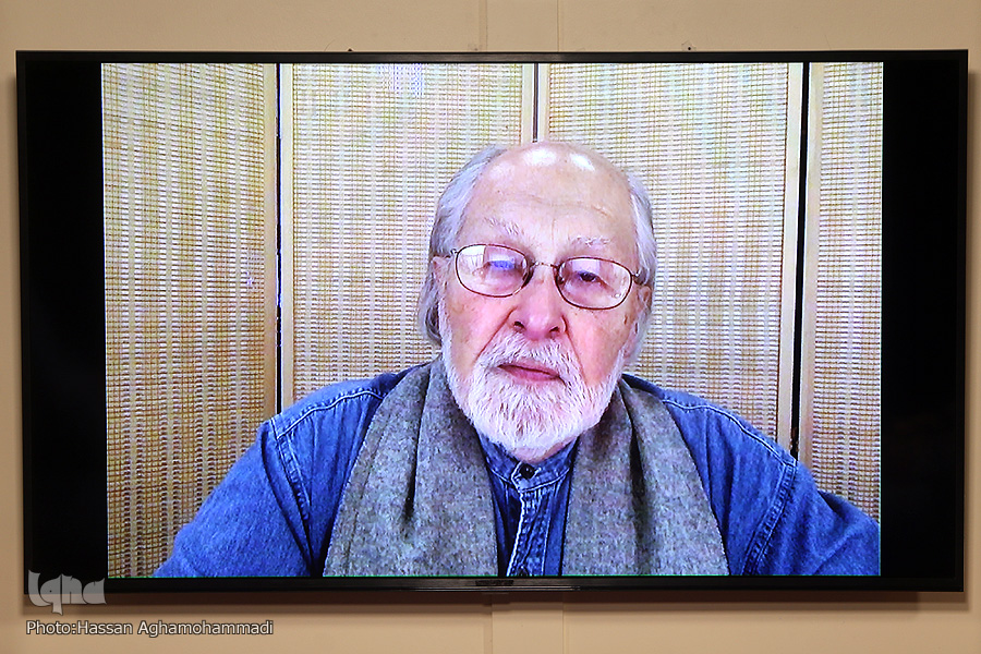 تفسیر معاصرانه؛ تفسیری سنتی و ریشهدار در چهارده قرن معارف اسلامی + فیلم تفسیر معاصرانه؛ تفسیری سنتی و ریشهدار در چهارده قرن معارف اسلامی + فیلم