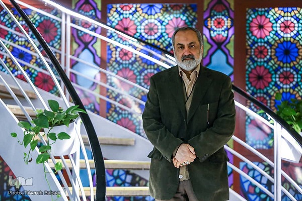 حکمت&zwnj;هایی از نهج&zwnj;البلاغه حضرت امیر(ع) با مفاهیم دانش و حریت + فیلم