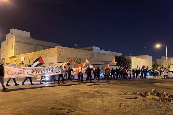 تظاهرات بحرينی&zwnj;ها در حمایت از آرمان فلسطین + فیلم
