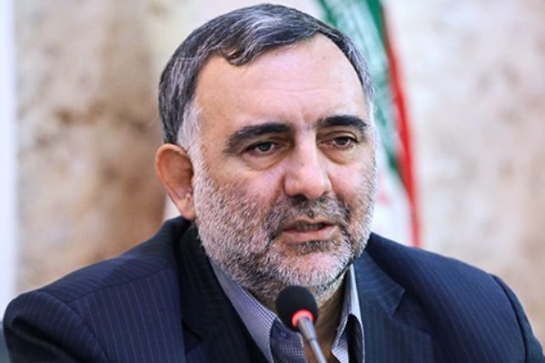 نوجوانان افغانی چراغ دانایی را در مکتب سیدالشهداء پرفروغ خواهند کرد