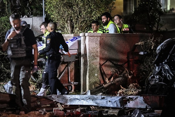 ادامه حملات اسرائیل به غزه و شلیک صدها راکت به قلب شهرکهای صهیونیستنشین ادامه حملات اسرائیل به غزه و شلیک صدها راکت به قلب شهرکهای صهیونیستنشین