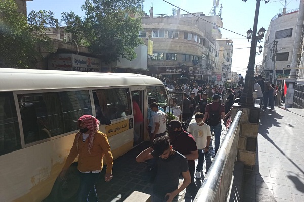 حرکت اردنیها به سمت مرزهای فلسطین اشغالی برای یاری قدس + عکس حرکت اردنیها به سمت مرزهای فلسطین اشغالی برای یاری قدس + عکس