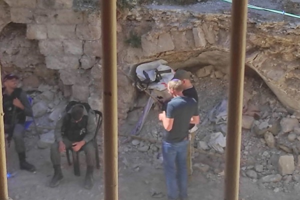 تخریب یک محله تاریخی نزدیک حرم ابراهیمی در الخلیل از سوی شهرک نشینان صهیونیست