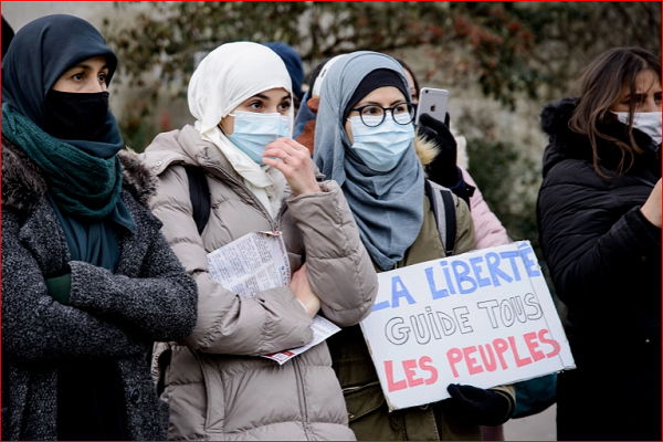 مسلمانان فرانسه در محیط کار و فرایض دینی که هر روز محدودتر می&zwnj;شود