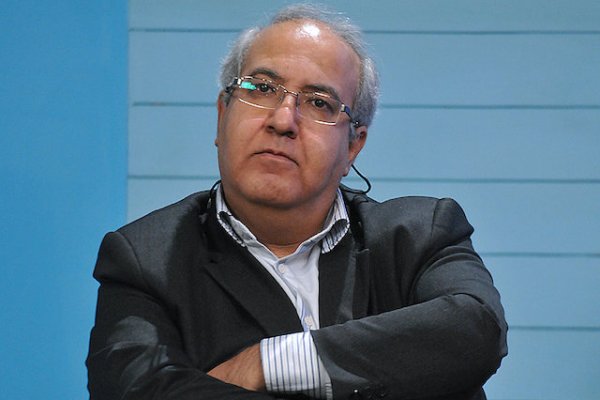 نگاه مستقیم به ائمه را در سینما و تلویزیون نمیپسندم