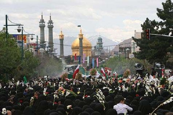 ارسال// حضرت معصومه(س) قبل از ولادت مورد تکریم پیامبر و ائمه بود ارسال// حضرت معصومه(س) قبل از ولادت مورد تکریم پیامبر و ائمه بود