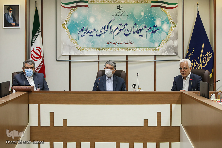 تشکیل کارگروهی برای شناسایی موارد قابل تفویض از ارشاد به اتحادیه مؤسسات قرآنی + فیلم تشکیل کارگروهی برای شناسایی موارد قابل تفویض از ارشاد به اتحادیه مؤسسات قرآنی + فیلم