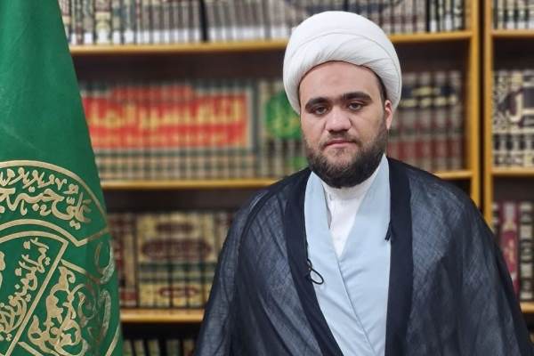 مکتب عاشورا مسیر آزادی را برای تمامی بشریت ترسیم کرده است / مصاحبه