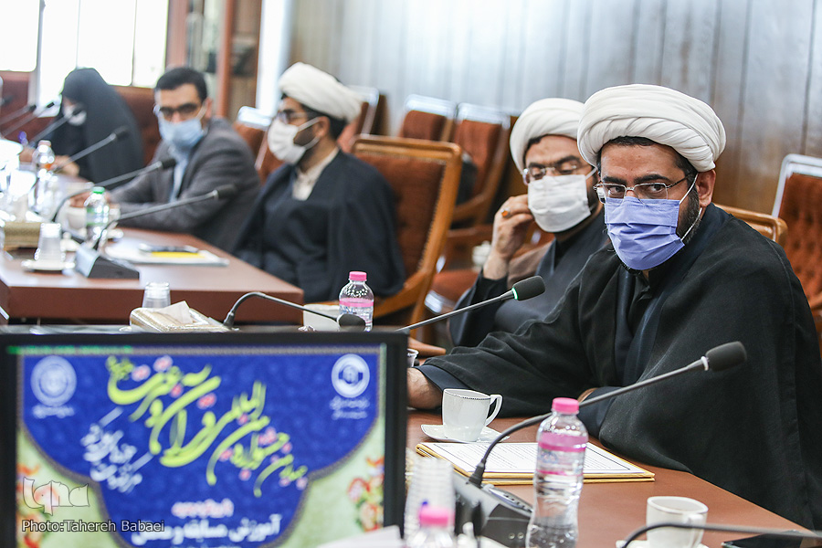 ارسالی/// از واگذاری آموزش قرآن به سازمان دارالقرآن تا نقش آفرینی همسران مبلّغ در توسعه فعالیتهای قرآنی ارسالی/// از واگذاری آموزش قرآن به سازمان دارالقرآن تا نقش آفرینی همسران مبلّغ در توسعه فعالیتهای قرآنی