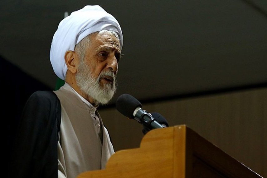 نقش بی بدیل امام حسین (ع) در عبور جامعه شیعی از بحرانها/ ارتباط بازسازی مفاهیم انسانی و اخلاقی با نهضت عاشورا نقش بی بدیل امام حسین (ع) در عبور جامعه شیعی از بحرانها/ ارتباط بازسازی مفاهیم انسانی و اخلاقی با نهضت عاشورا