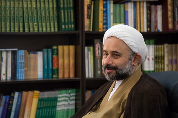 عمل به وظیفه مهمترین کار انسان متدین است/ فرمول قرآن برای رهایی از دوراهیهای زندگی عمل به وظیفه مهمترین کار انسان متدین است/ فرمول قرآن برای رهایی از دوراهیهای زندگی