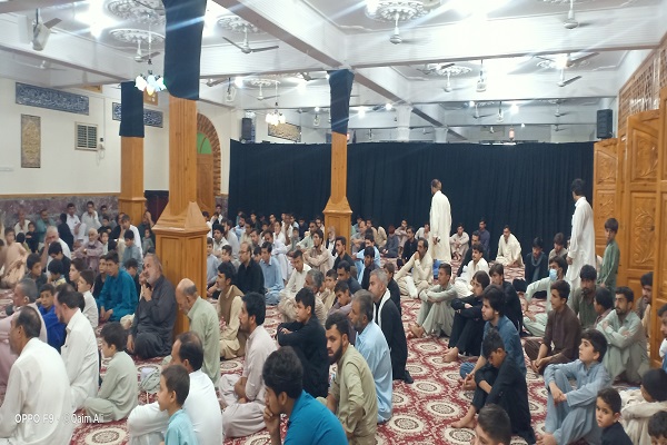 عزاداری حضرت سیدالشهدا (ع) فراتر از دین و مذهب است عزاداری حضرت سیدالشهدا (ع) فراتر از دین و مذهب است