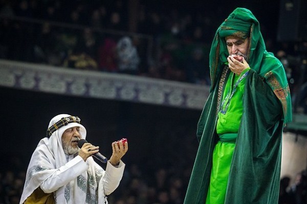 در حال ادیت در حال ادیت