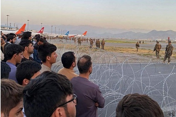 طالبان خلع سلاح شهروندان عادی را آغاز کرد / جلسه شورای امنیت درباره افغانستان طالبان خلع سلاح شهروندان عادی را آغاز کرد / جلسه شورای امنیت درباره افغانستان