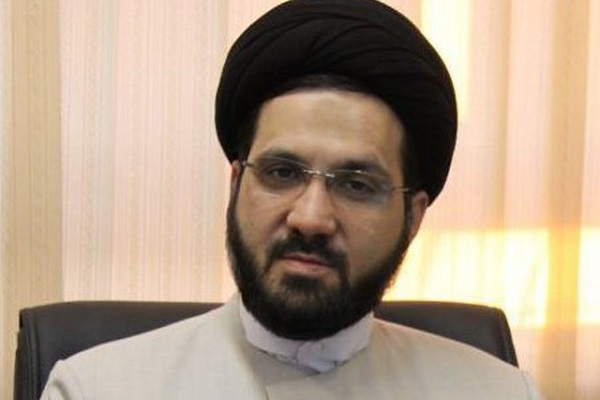 نزول قرآن یعنی خدا می&zwnj;خواهد ما با منطق و برهان رشد کنیم