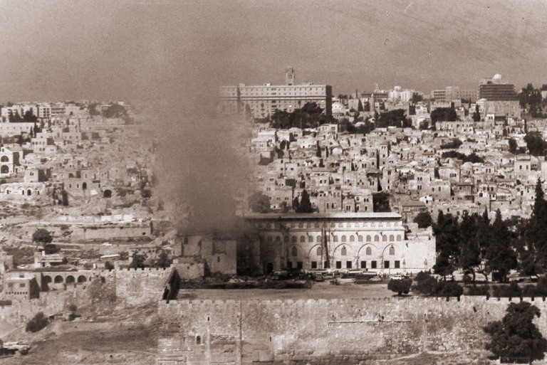 بازخوانی جنایتی 52 ساله که قلب تپنده جهان اسلام را داغدار کرد بازخوانی جنایتی 52 ساله که قلب تپنده جهان اسلام را داغدار کرد