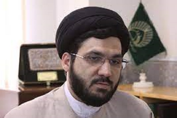 ارسال./ بسیاری ترجمه&zwnj;ها از فراز پایانی زیارت عاشوار ایراد دارد/ چرا باید از خون حسین(ع) انتقام بگیریم