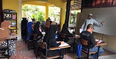 راهاندازی دارالقرآن الزهرا(س) در تایلند راهاندازی دارالقرآن الزهرا(س) در تایلند