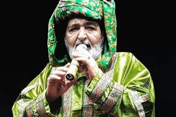 در حال ادیت در حال ادیت